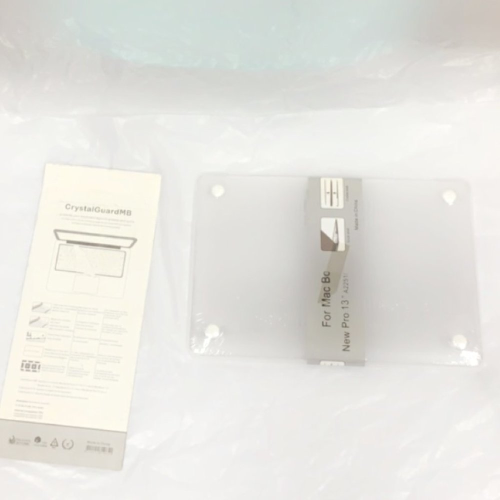 Hard Shell & Keyboard Cover with Keyboard protector NIP - Picture 3 of 4